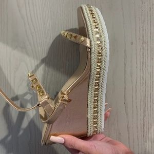 Gold Stud Wedges
